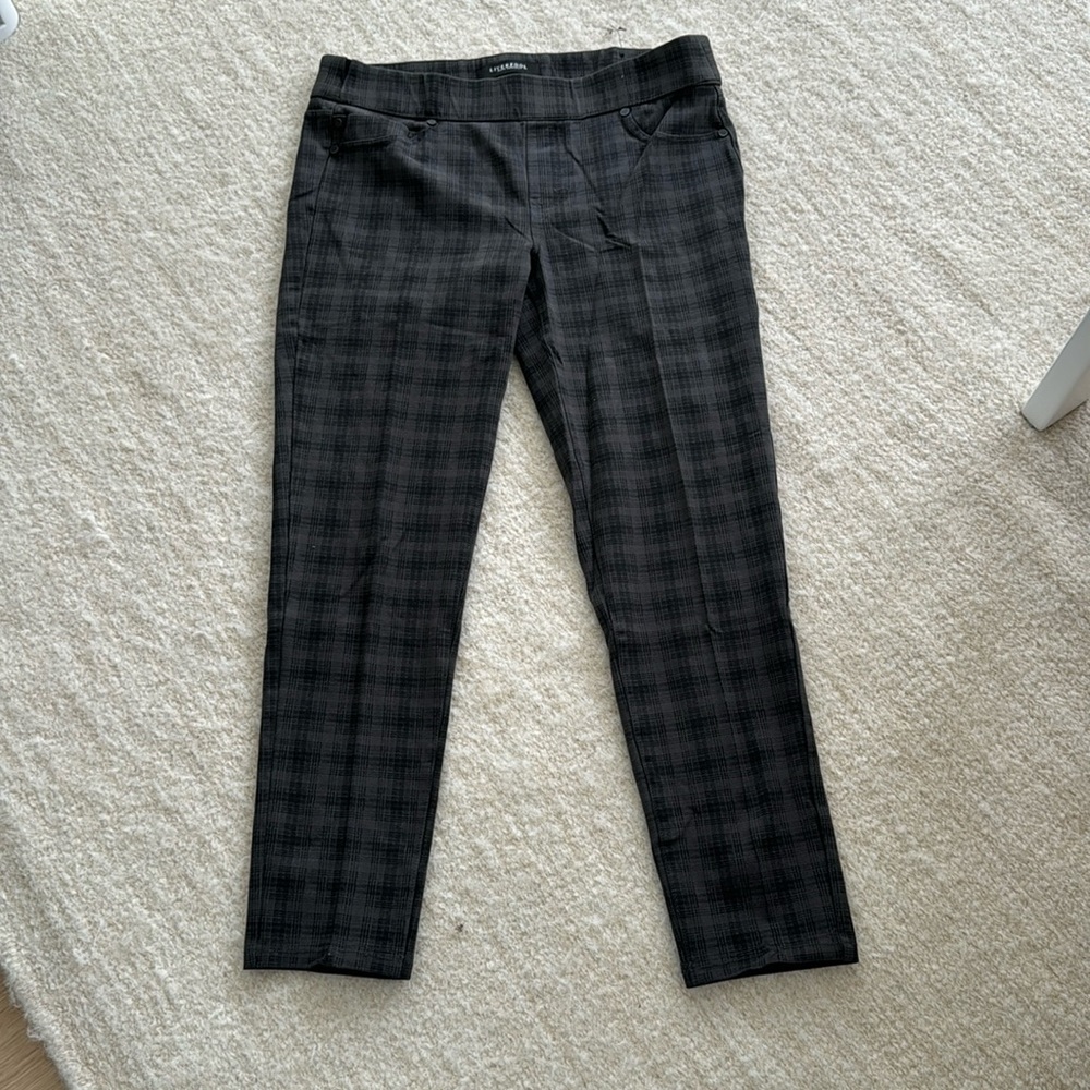Liverpool jeans company stretchy dress pants size 12